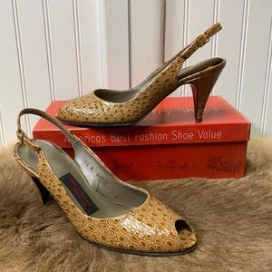 50s Vintage Cashew Croc Print Heels Shoes 9.5 Vintage